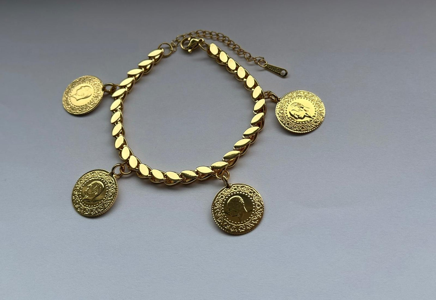 Pullu Armband mit Ceyrek / Resat 22k Vergoldet