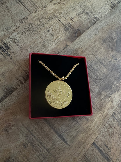 5i bir yerde Große Resat mit 60 cm Kette