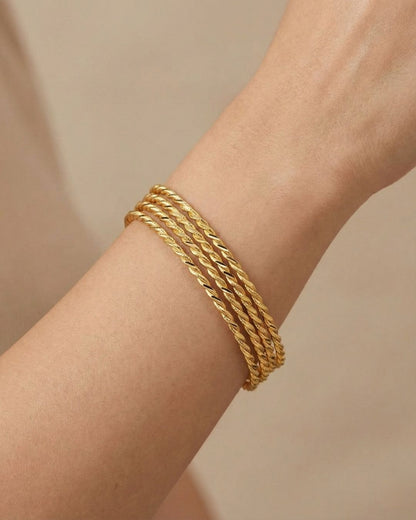 2li Burma Bilezik Breit Armreifen 22 karat vergoldet