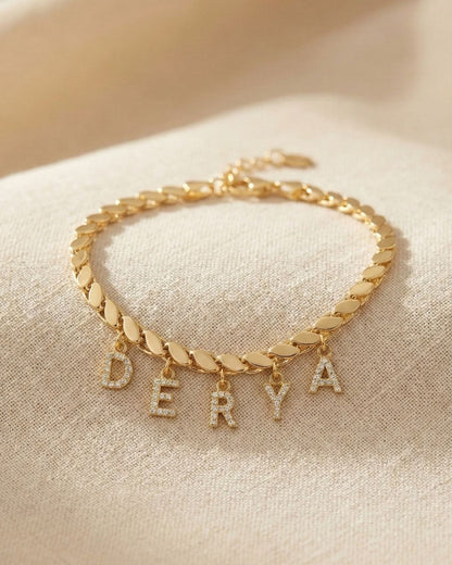 Pullu Namen Armband 22k vergoldet