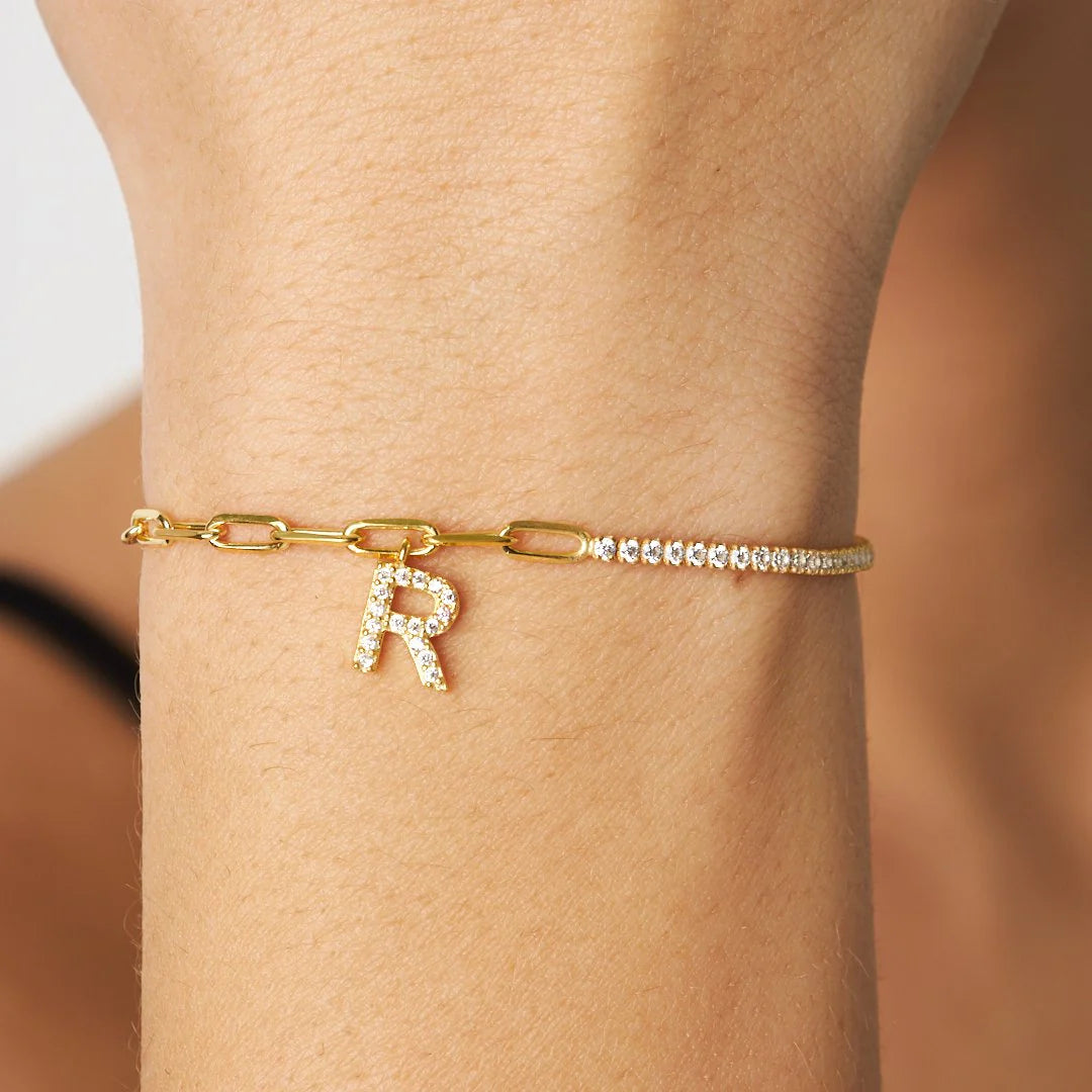 Armband mit Steinbuchstaben Design / 925 SILBER