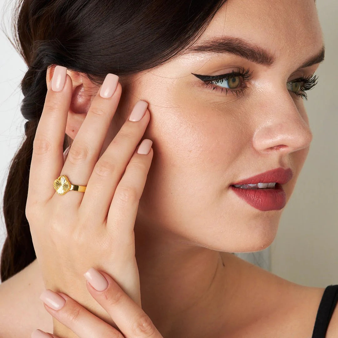 Glänzender Kleeblatt Ring / 925 SILBER