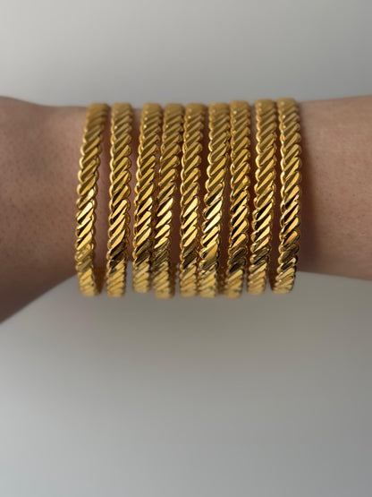 20gr Adana Burma Armreifen 22 k vergoldet